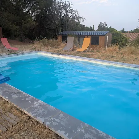 Nyaraló Tiny House Climatisee Avec Piscine A 15 Min De La Cite De Carcassonne